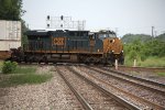 CSX 3183 leading I004